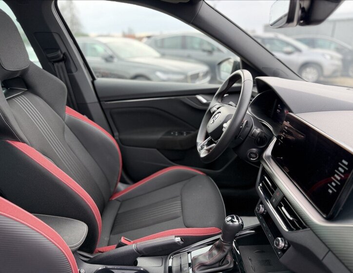 Škoda Kamiq SUV / Terénní 1,5 l 110 kw