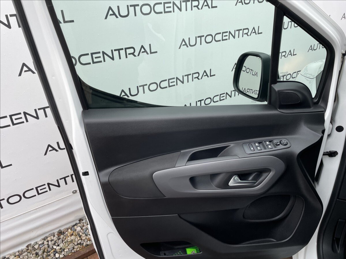 Toyota ProAce City Verso MPV 1,2 l 81 kw