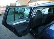 Volkswagen Golf Kombi 1,6 l 81 kw