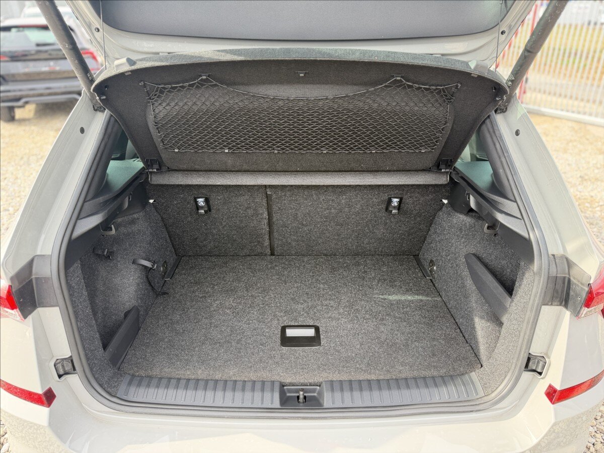 Škoda Kamiq SUV / Terénní 1,5 l 110 kw