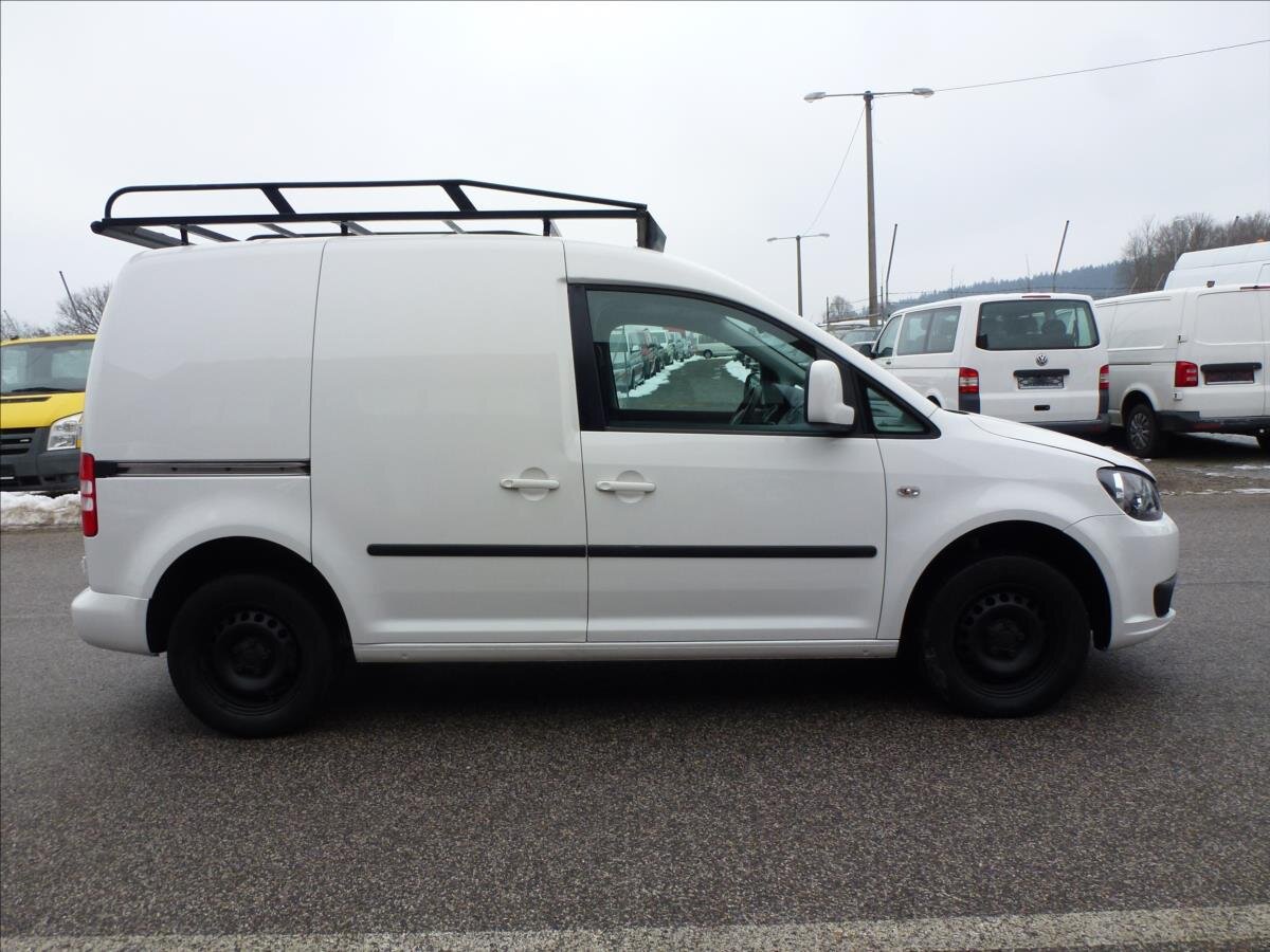 Volkswagen Caddy Skříň 1,6 l 55 kw
