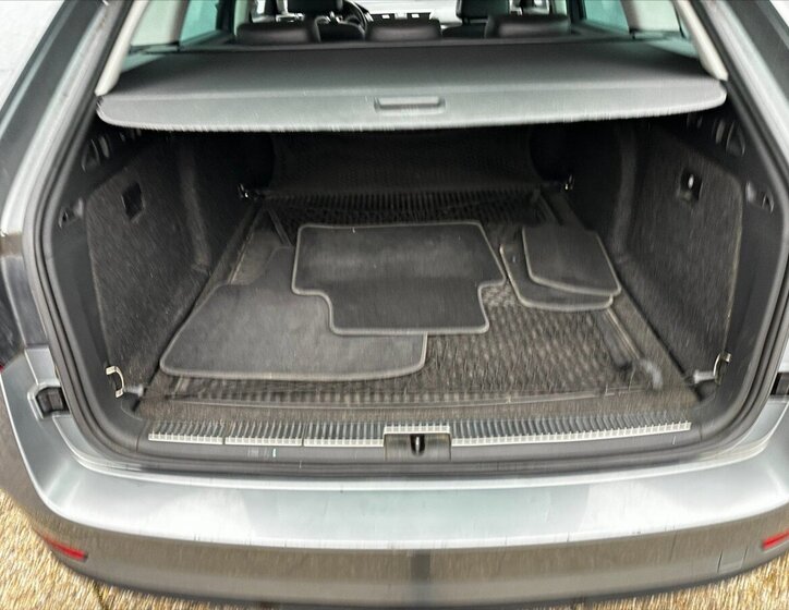 Škoda Superb Kombi 2,0 l 110 kw