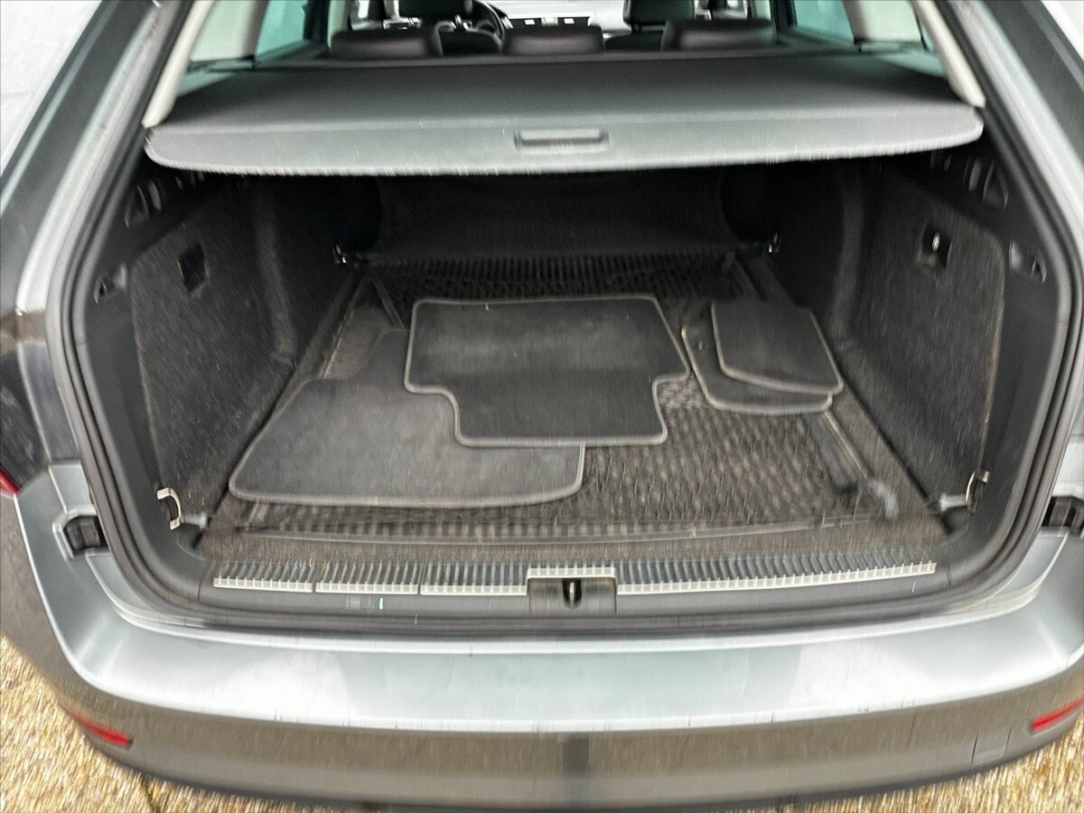 Škoda Superb Kombi 2,0 l 110 kw