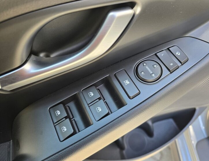 Hyundai i30 Hatchback 1,5 l 103 kw
