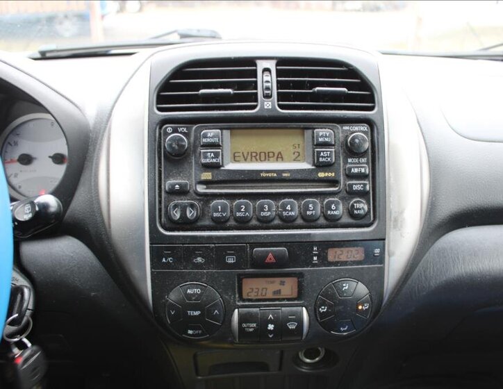 Toyota RAV4 Ostatní 2,0 l 85 kw