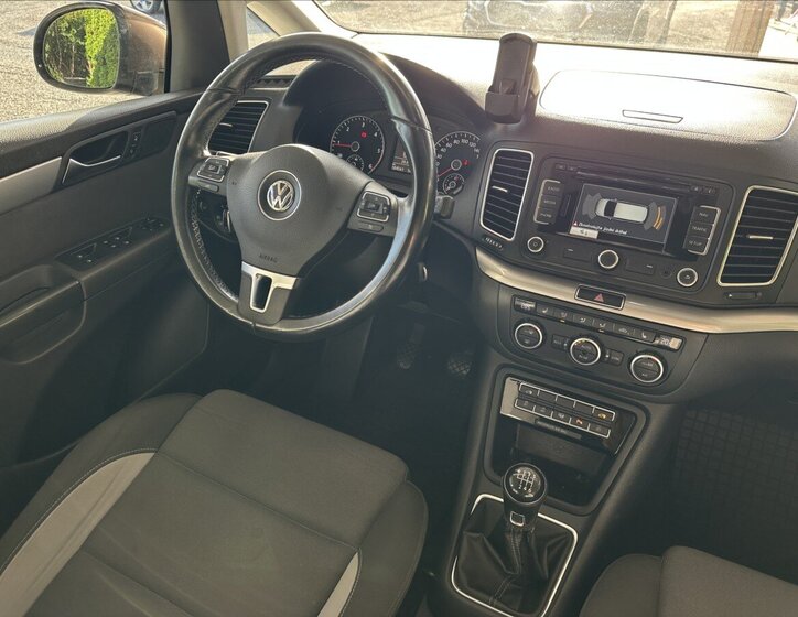 Volkswagen Sharan MPV 2,0 l 130 kw