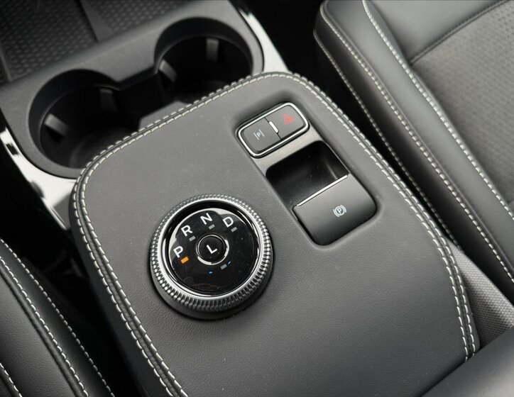 Ford Mustang Mach-E Hatchback 0,0 358 kw