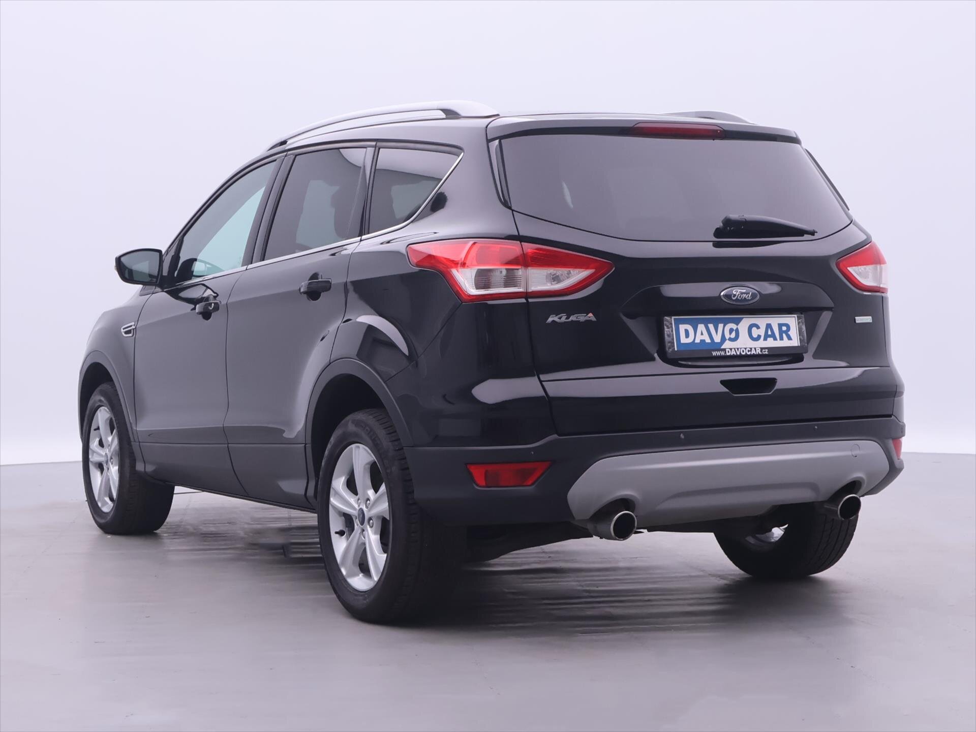 Ford Kuga SUV / Terénní 1,5 l 110 kw