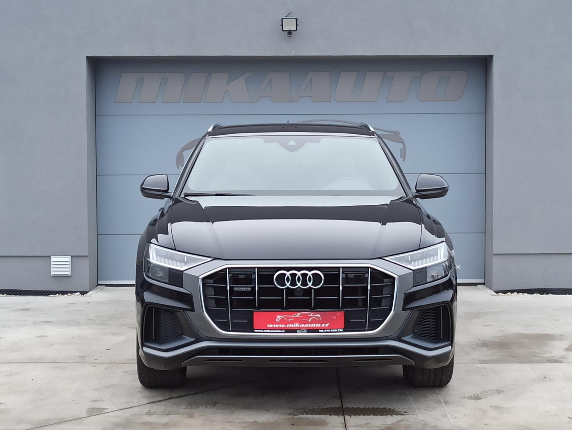 Audi Q8