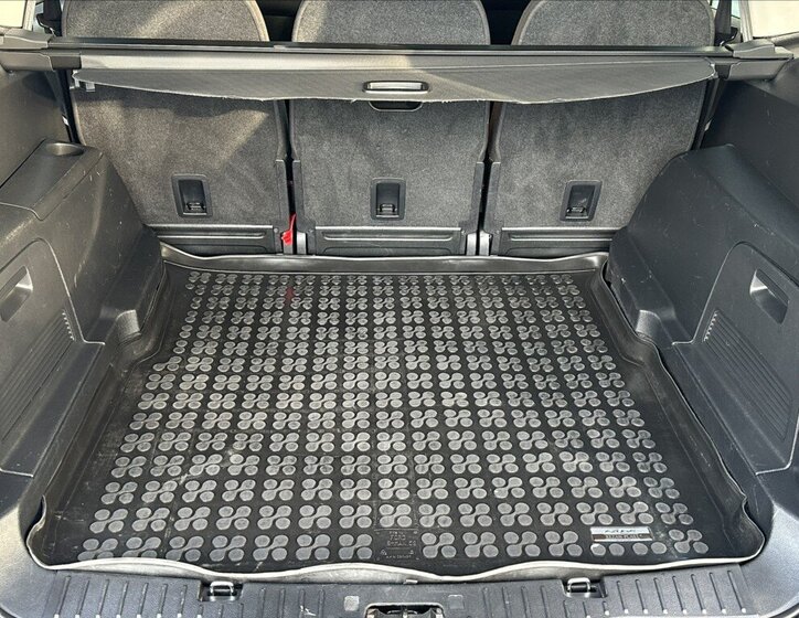 Ford S-MAX MPV 2,0 l 103 kw