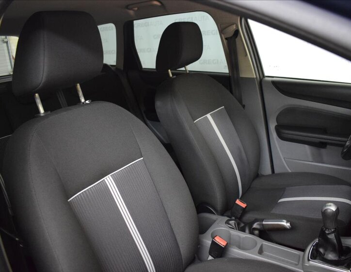 Ford Focus Kombi 1,6 l 74 kw