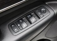 Jeep Grand Cherokee 16