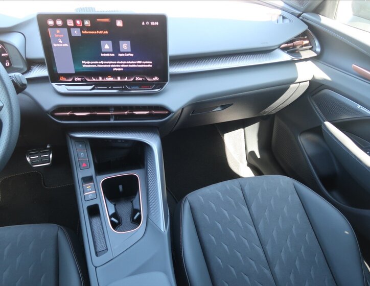 Cupra Terramar SUV / Terénní 2,0 l 195 kw