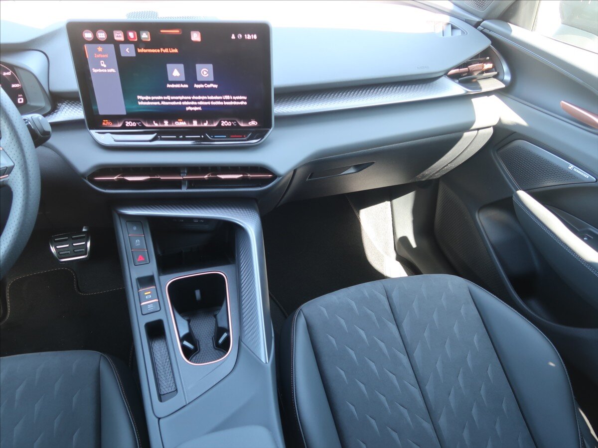 Cupra Terramar SUV / Terénní 2,0 l 195 kw