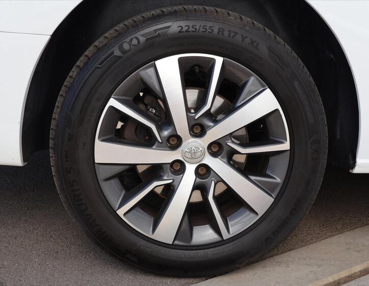 Toyota ProAce Verso 32