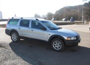 Volvo XC70 Kombi 2,4 l 120 kw
