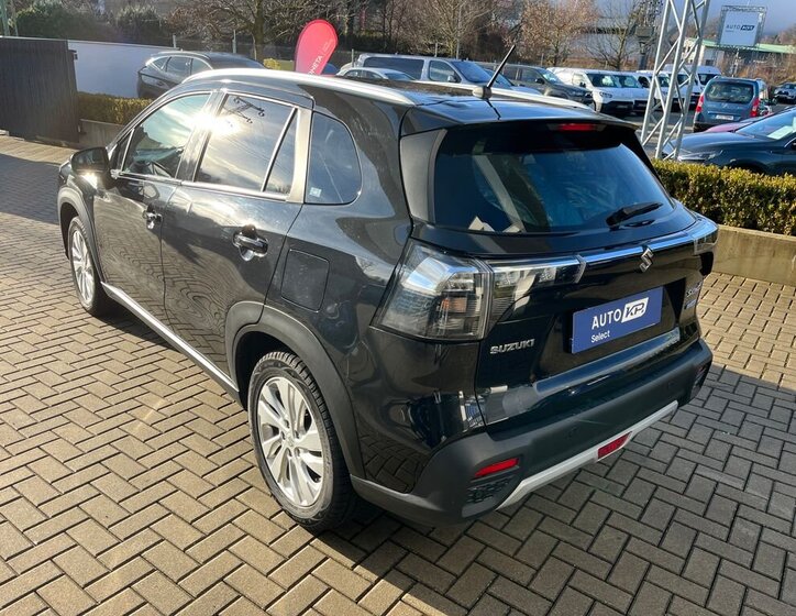 Suzuki S-Cross 4