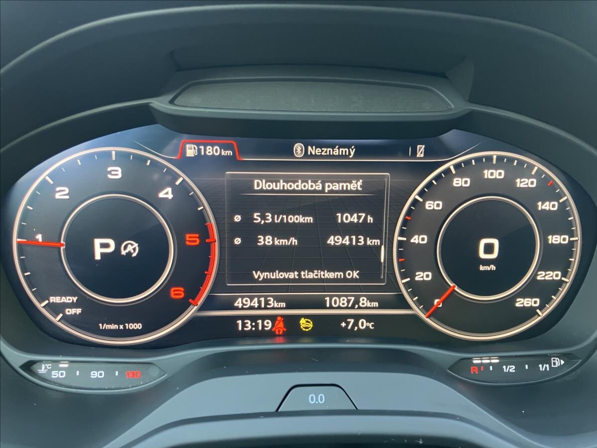 Audi Q2 SUV 2,0 l 85 kw