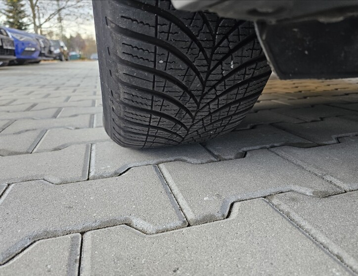 Volkswagen Golf Sportsvan 48