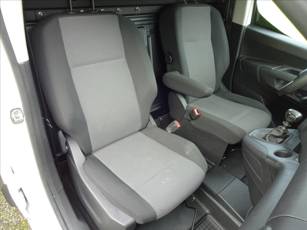 Peugeot Partner Skříň 1,2 l 81 kw