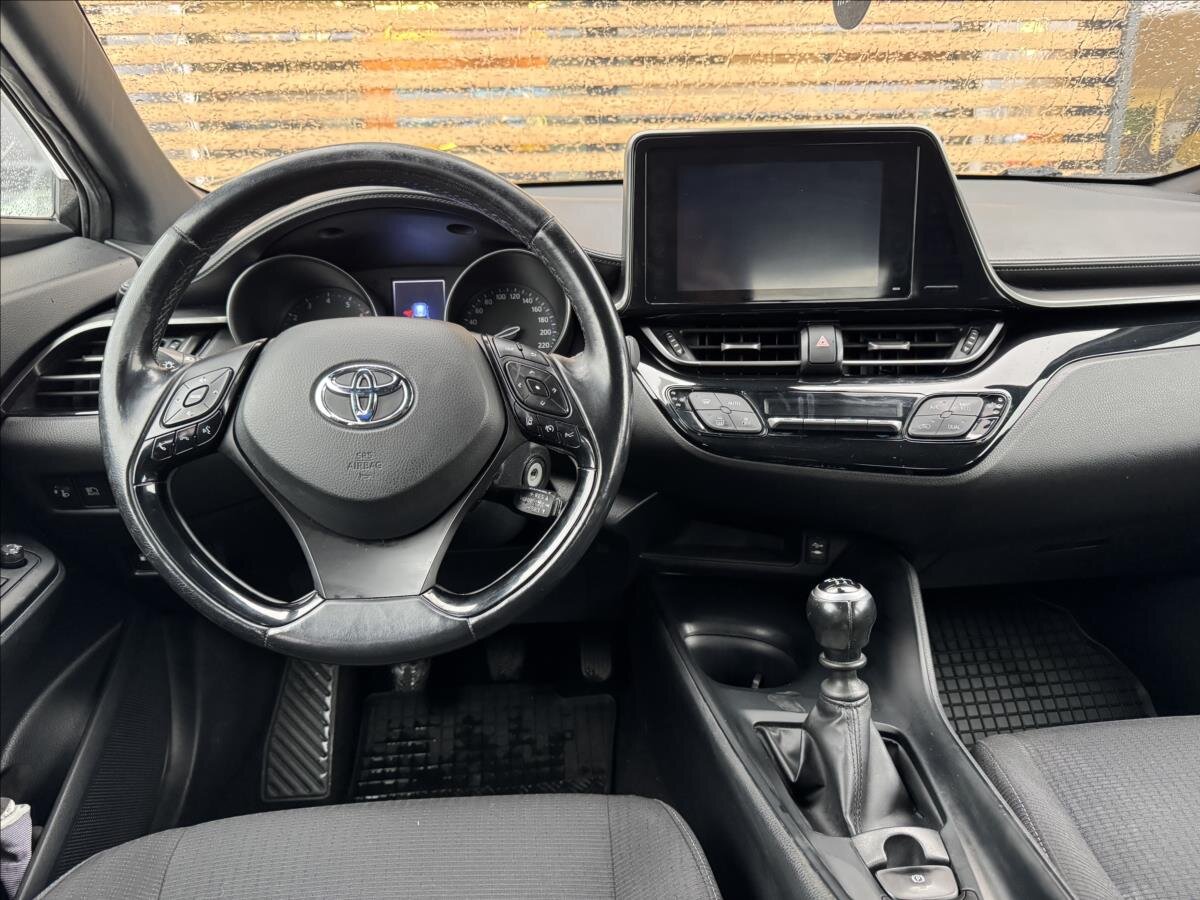 Toyota C-HR Hatchback 1,2 l 85 kw