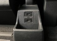 Ford Tourneo Custom 19