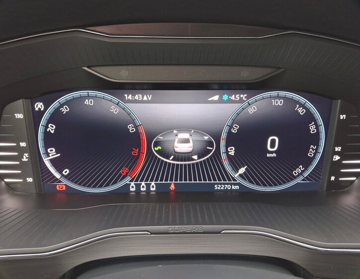 Škoda Superb Liftback 1,5 l 110 kw