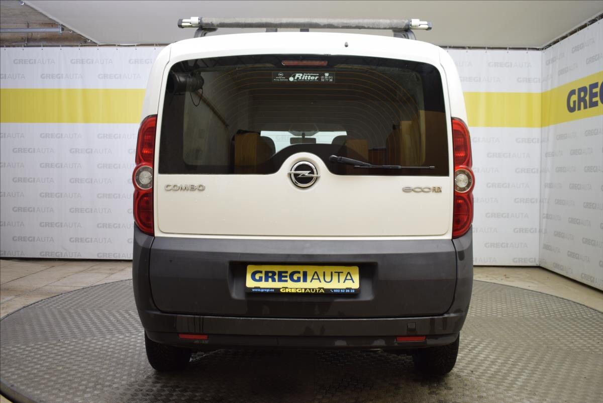 Opel Combo Ostatní 1,2 l 66 kw