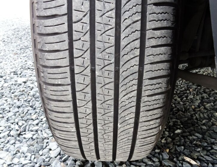 Land Rover Defender SUV / Terénní 3,0 l 221 kw