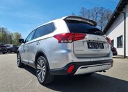 Mitsubishi Outlander SUV / Terénní 2,0 l 110 kw