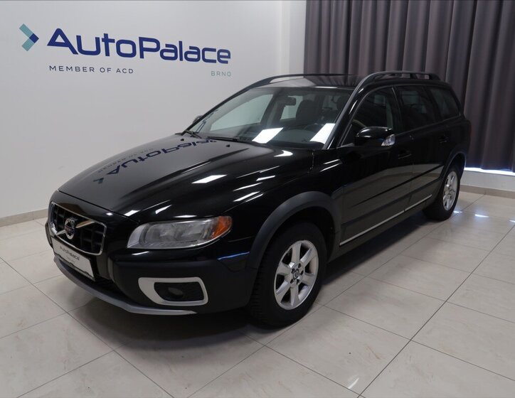 Volvo XC70 Kombi 2,4 l 136 kw