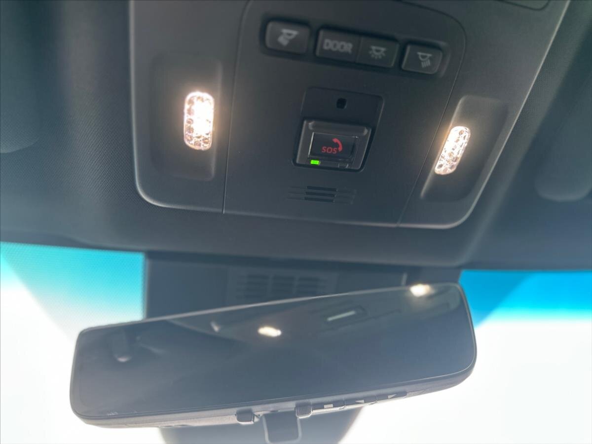 Toyota Camry Sedan 2,5 l 137 kw