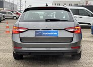 Škoda Superb Kombi 2,0 l 110 kw