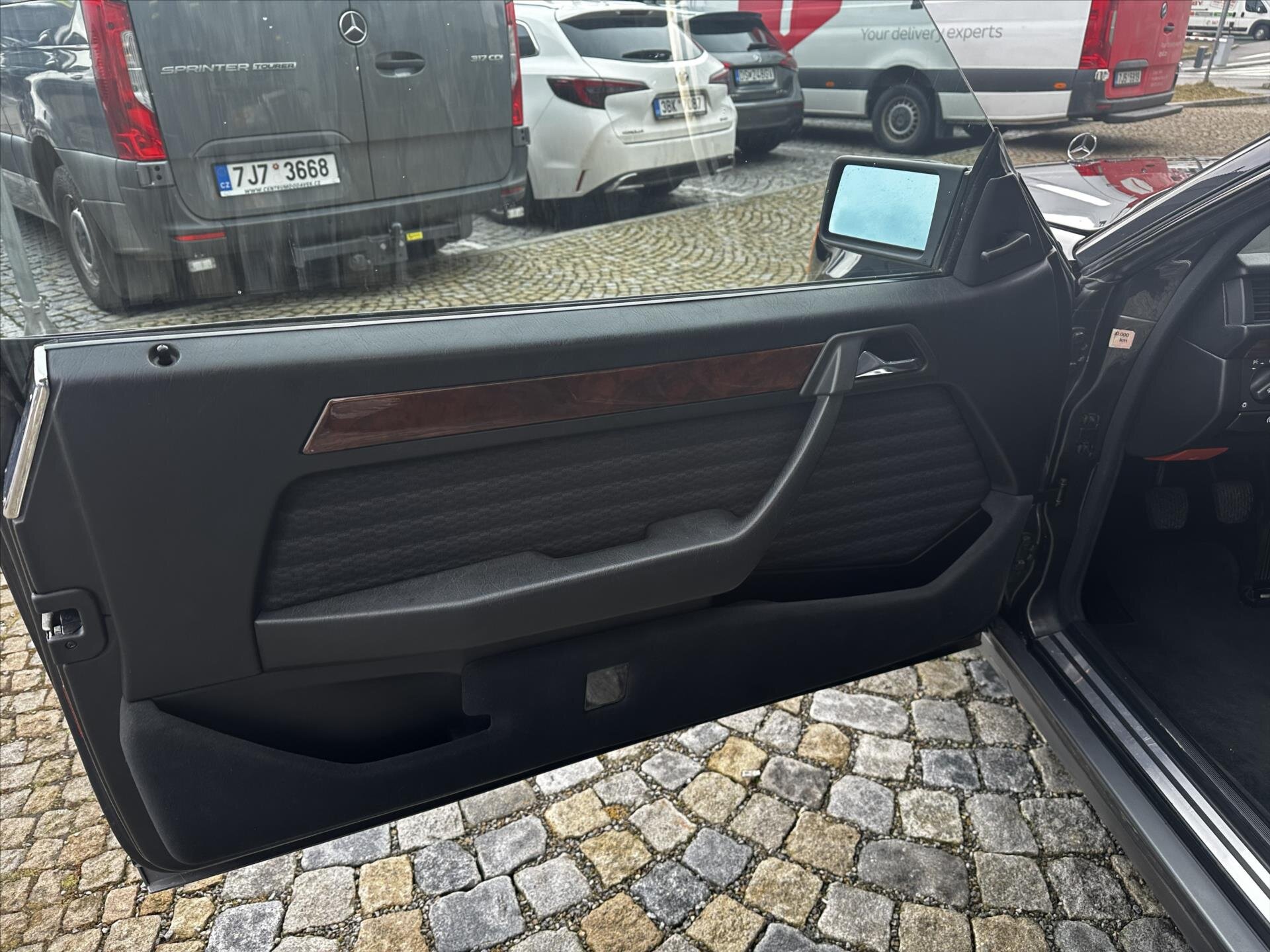 Mercedes-Benz 124 Kupé 1,9 l 100 kw