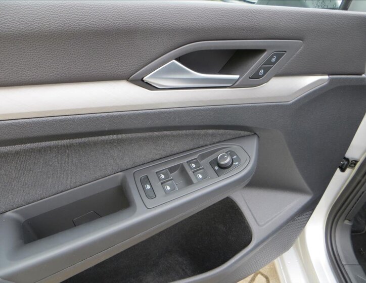 Volkswagen Golf Kombi 1,5 l 110 kw