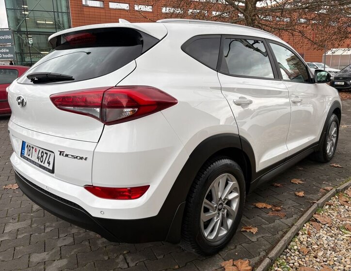 Hyundai Tucson 4