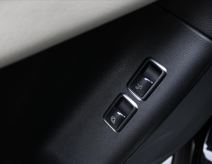 Mercedes-Benz GLE SUV / Terénní 4,7 l 335 kw