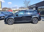 Peugeot 2008 SUV / Terénní 1,2 l 81 kw
