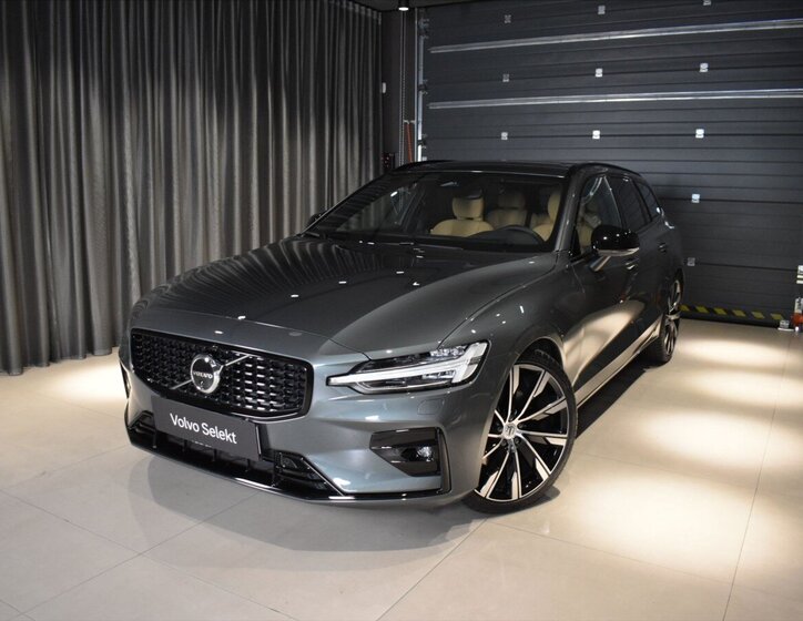 Volvo V60 Kombi 2,0 l 145 kw