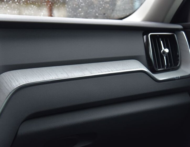 Volvo XC60 SUV / Terénní 2,0 l 186 kw