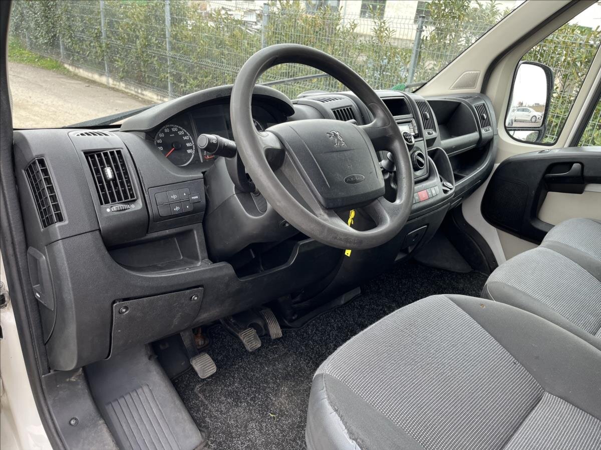 Peugeot Boxer Skříň 2,2 l 96 kw