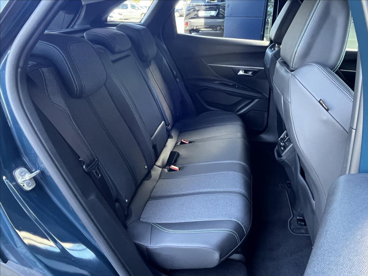 Peugeot 3008 SUV / Terénní 1,5 l 96 kw