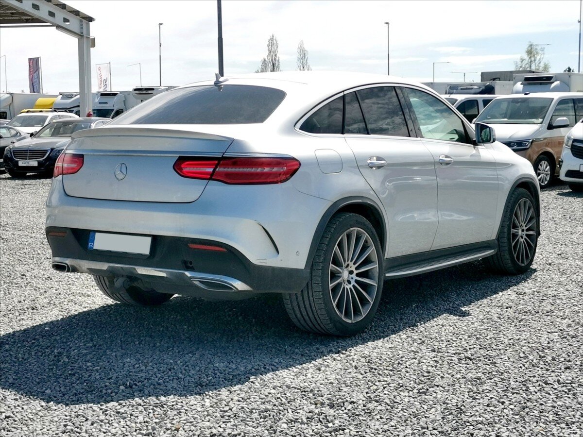 Mercedes-Benz GLE SUV / Terénní 3,0 l 190 kw