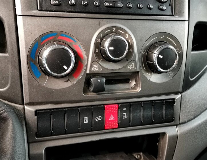 Iveco Daily Ostatní 2,3 l 93 kw