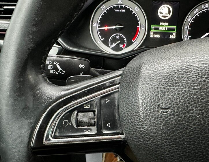 Škoda Superb Kombi 2,0 l 110 kw