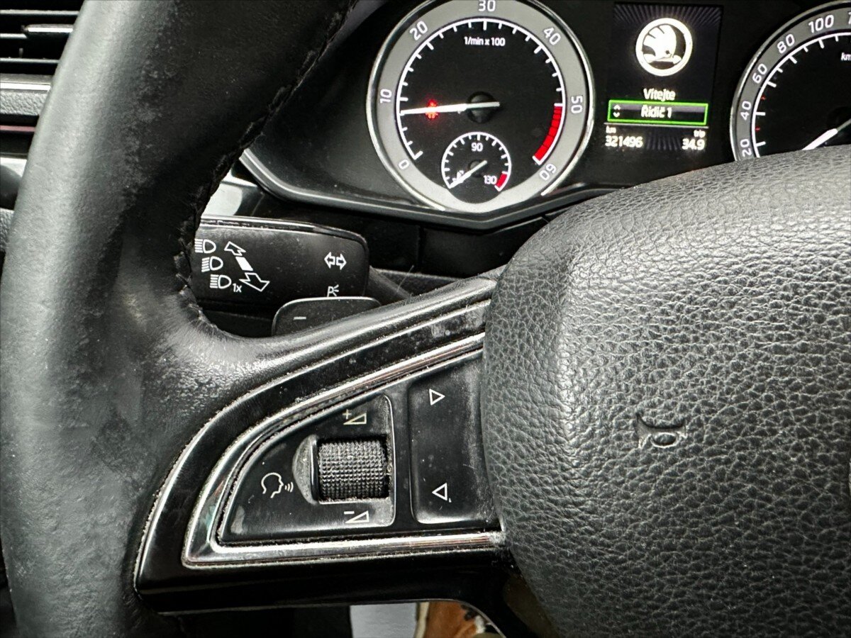 Škoda Superb Kombi 2,0 l 110 kw