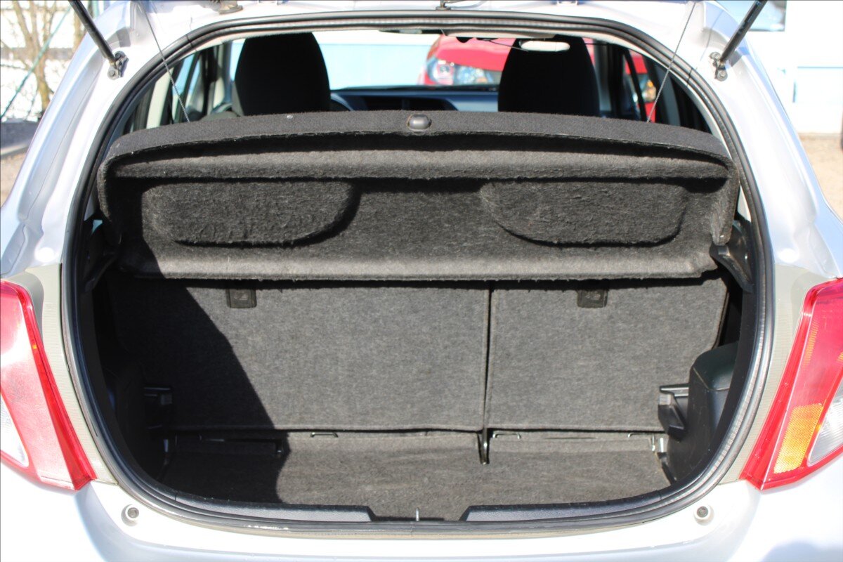 Toyota Yaris Hatchback 998,0 51 kw