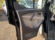 Ford Tourneo Custom 13