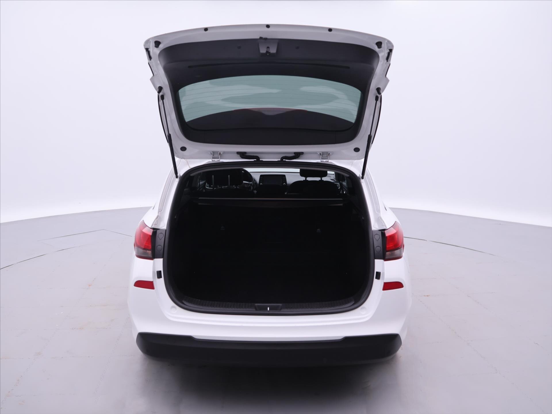 Hyundai i30 Kombi 1,6 l 85 kw