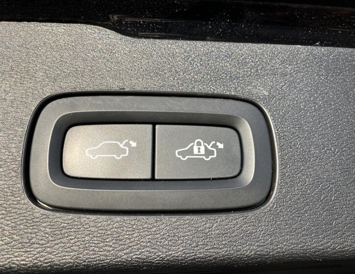 Volvo V60 Kombi 2,0 l 145 kw